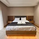 Ladur Hotel
